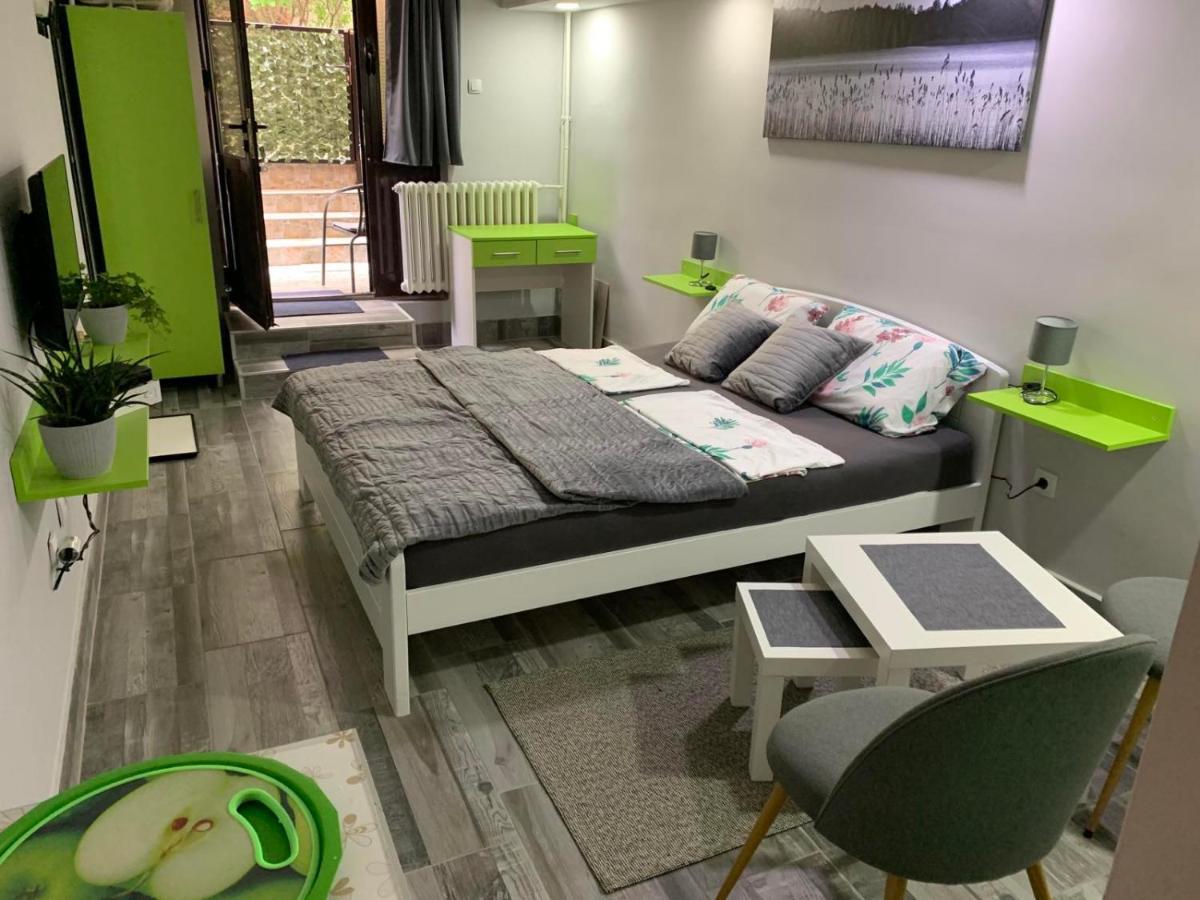 Apartman Lara Белград Экстерьер фото
