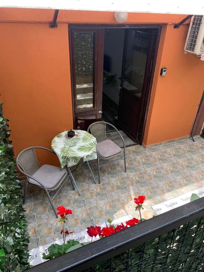 Apartman Lara Белград Экстерьер фото